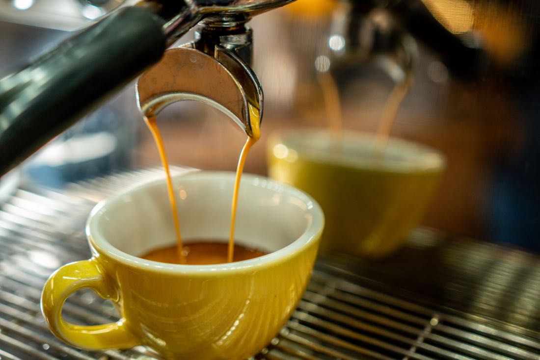 Espresso z ekspresu w Liber